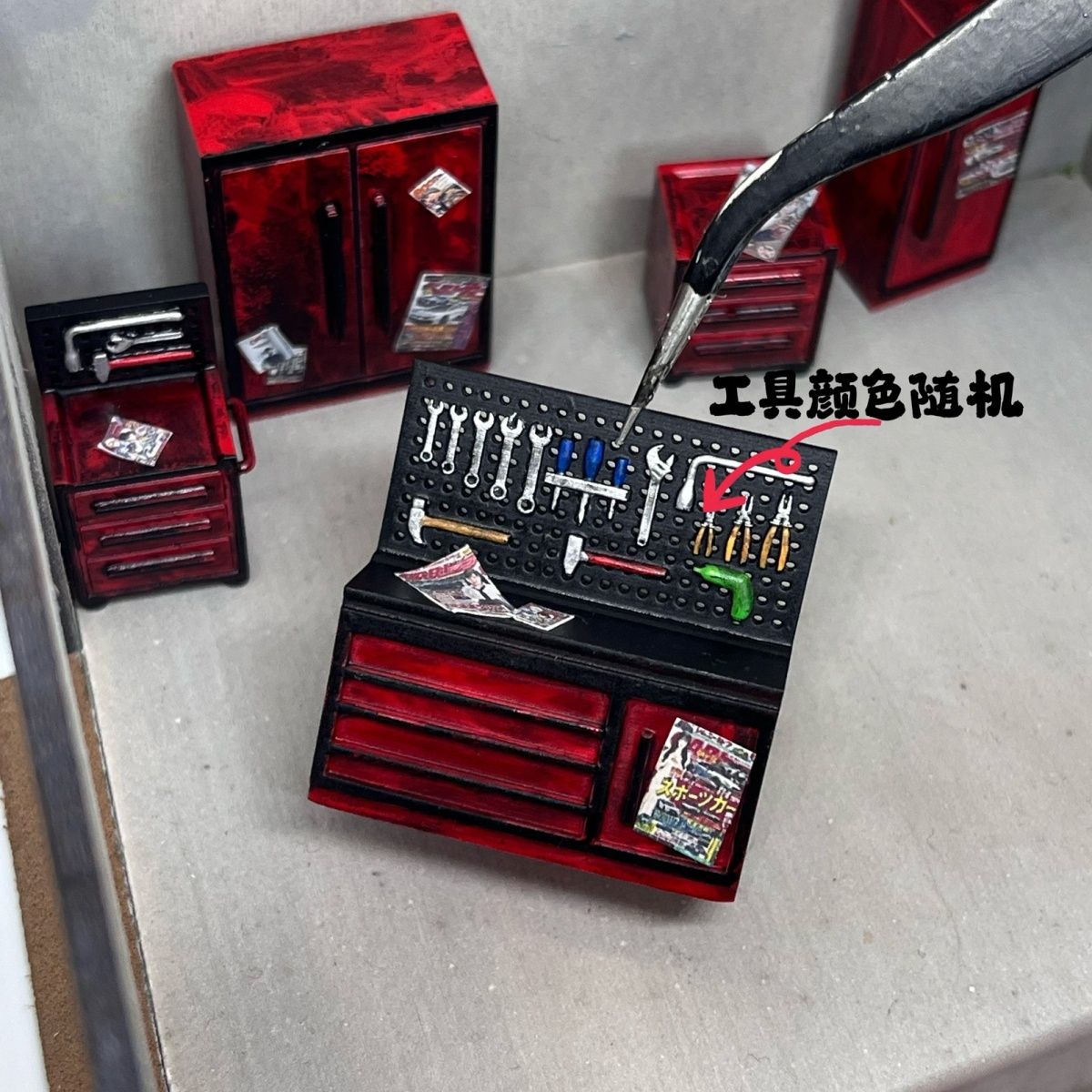 1/64 Maintenance Tool Cabinet  - огляд і ціна Workshop Tools Background