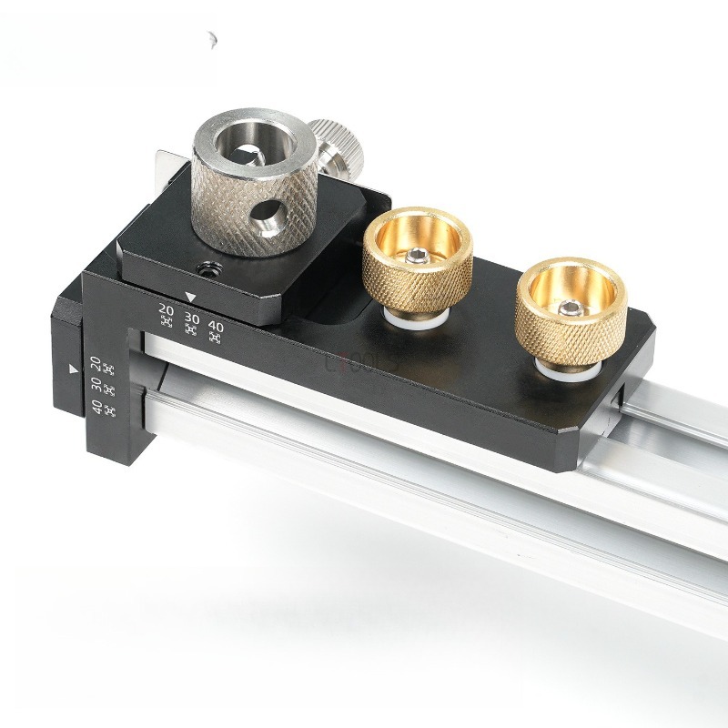 20/30/40 Aluminum Profile Trac - огляд і ціна Bench Dog Hole